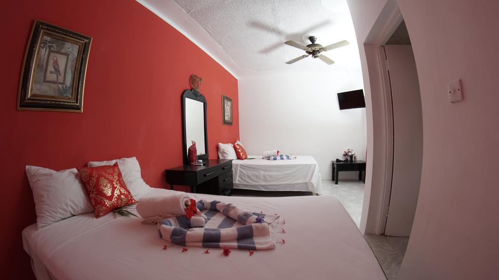 Bourbon Beach Jamaica Hotel Negril Exterior foto